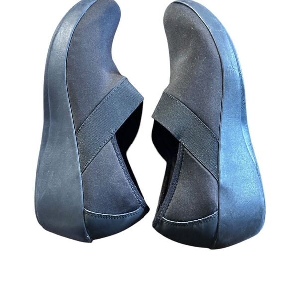 Crocs Dual Comfort Busy Day Black Wedge Loafers Size 10 Slip On Comfort Shoes - Picture 8 of 10